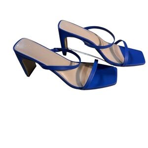 The Drop Avery Strappy Block Heel Slide Sandal Dazzling Blue Size 12 NWT
